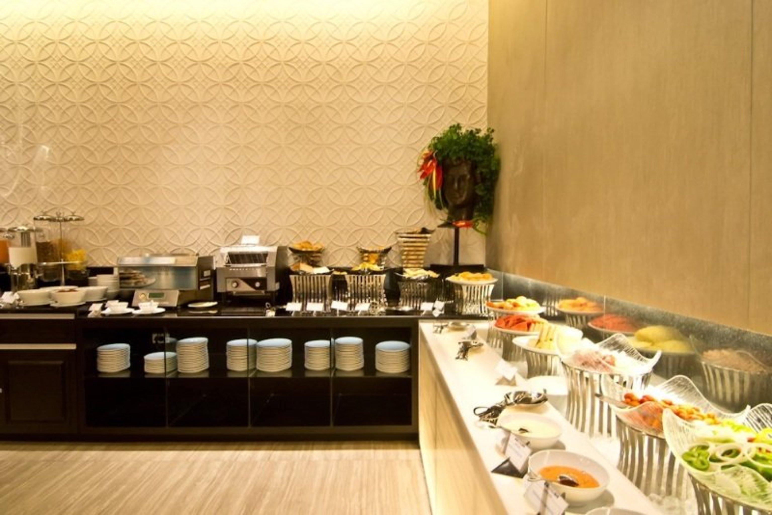 Tsix5 Hotel Патая Екстериор снимка