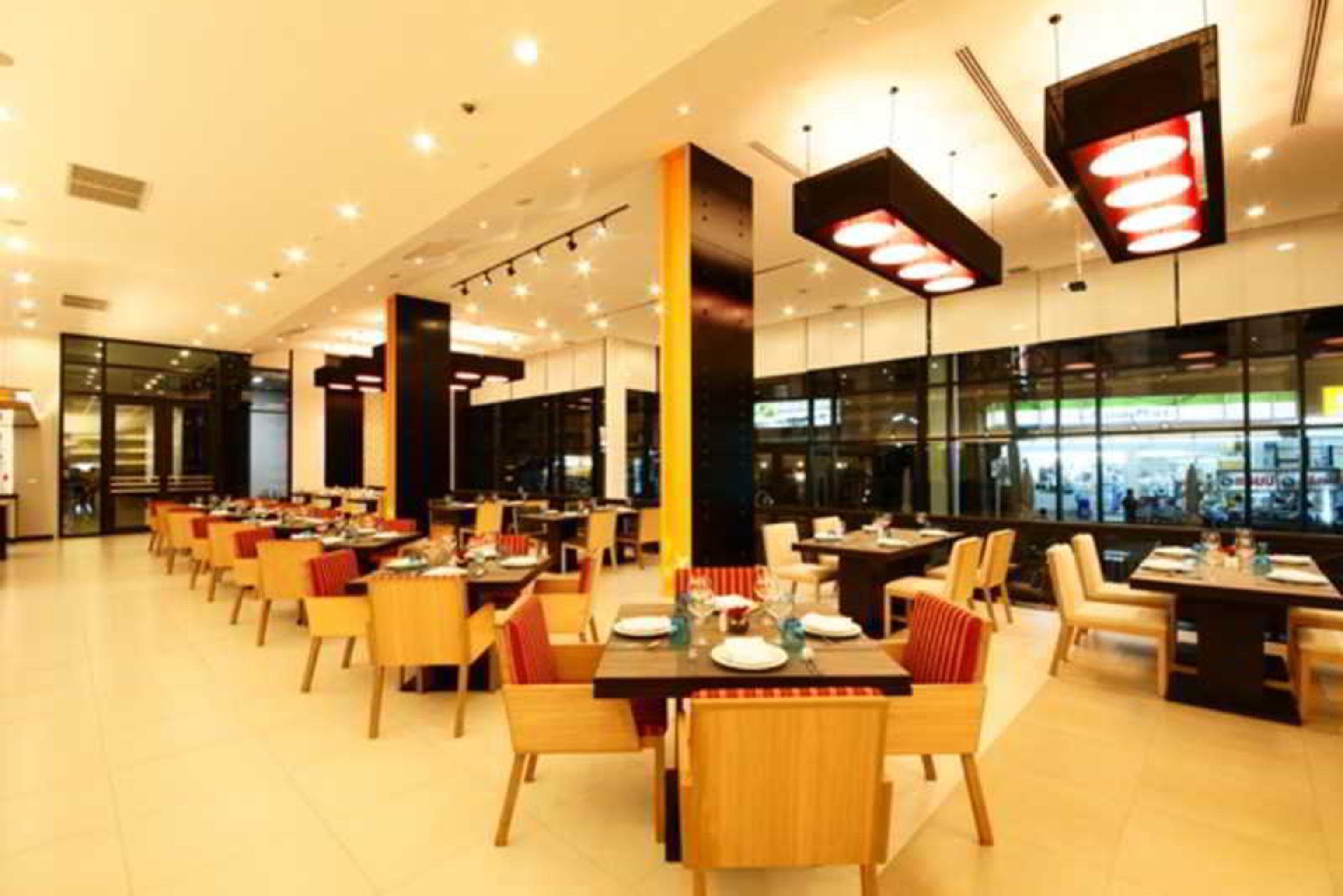 Tsix5 Hotel Патая Екстериор снимка