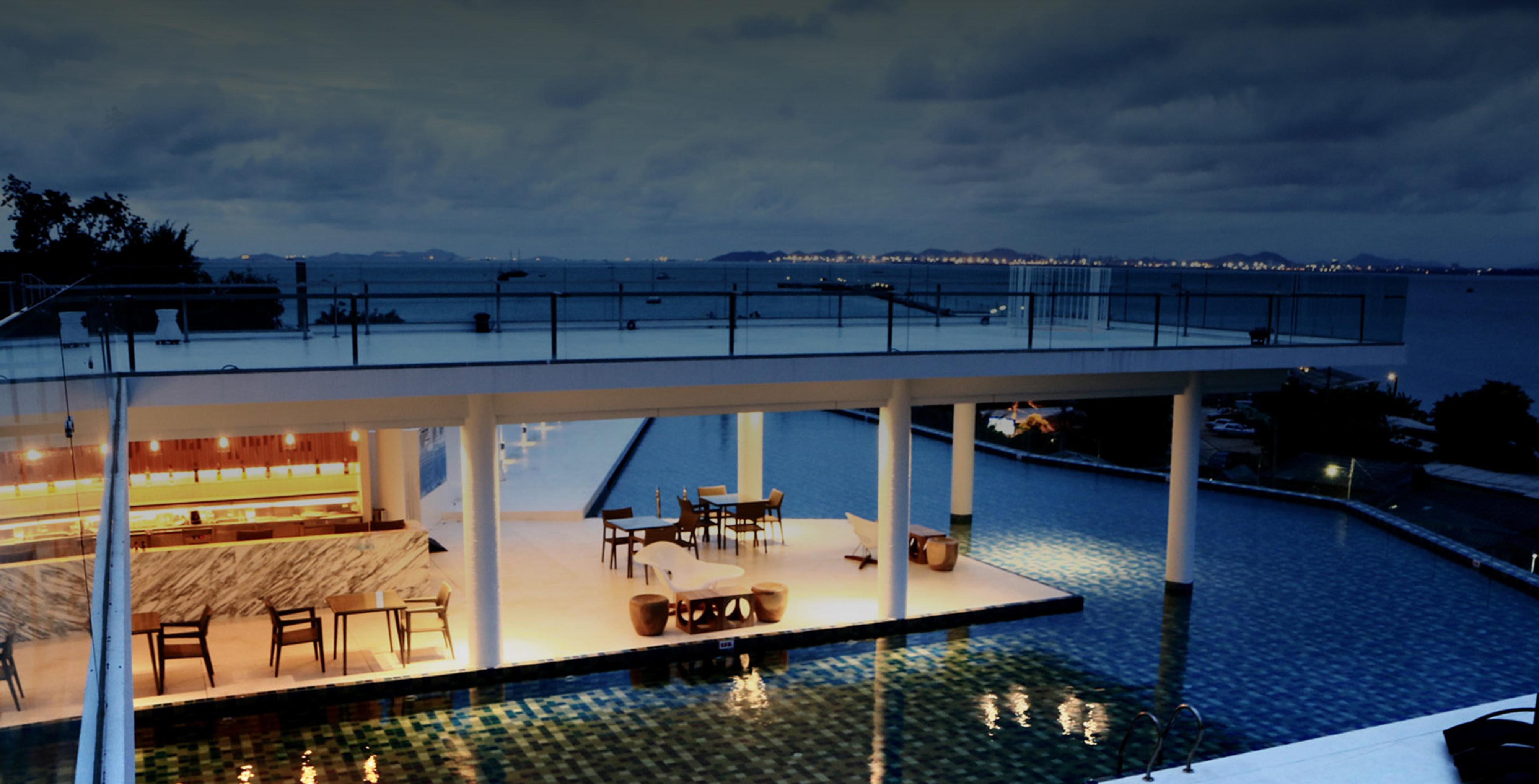 Tsix5 Hotel Патая Екстериор снимка