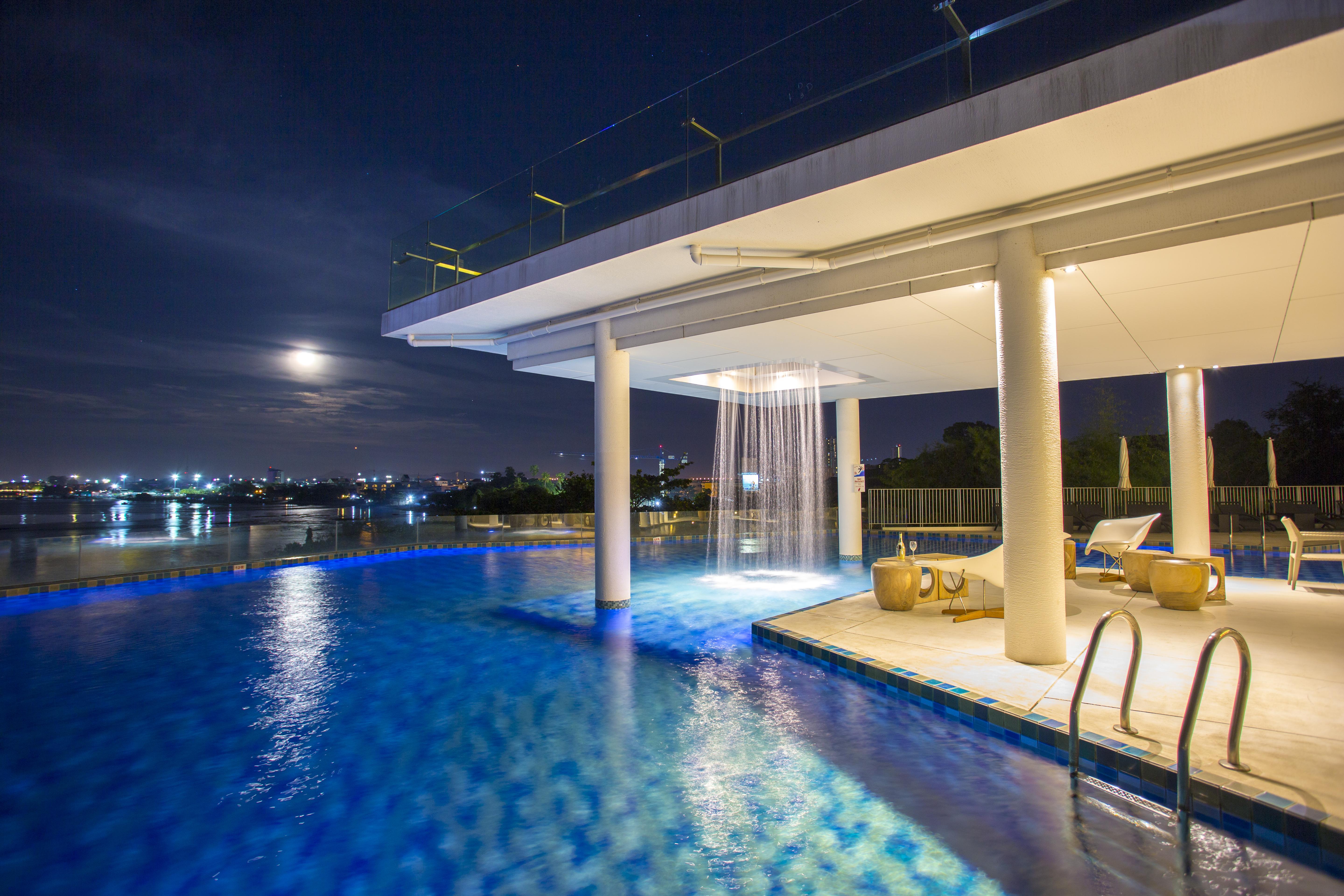 Tsix5 Hotel Патая Екстериор снимка