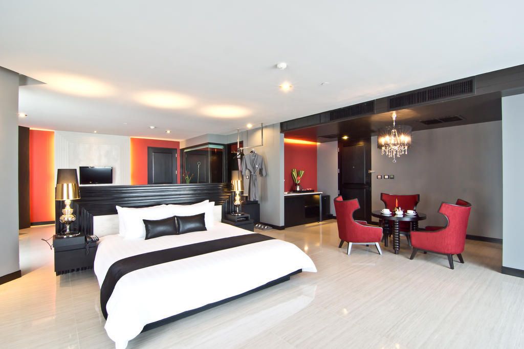 Tsix5 Hotel Патая Екстериор снимка