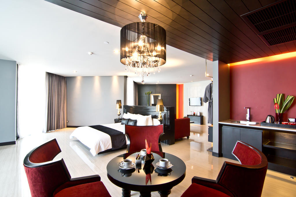 Tsix5 Hotel Патая Екстериор снимка